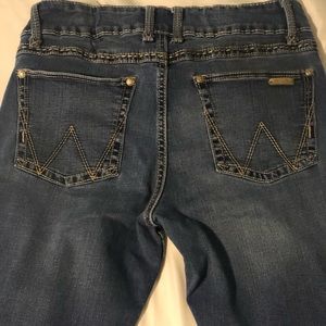 Women’s Wrangler Jeans
